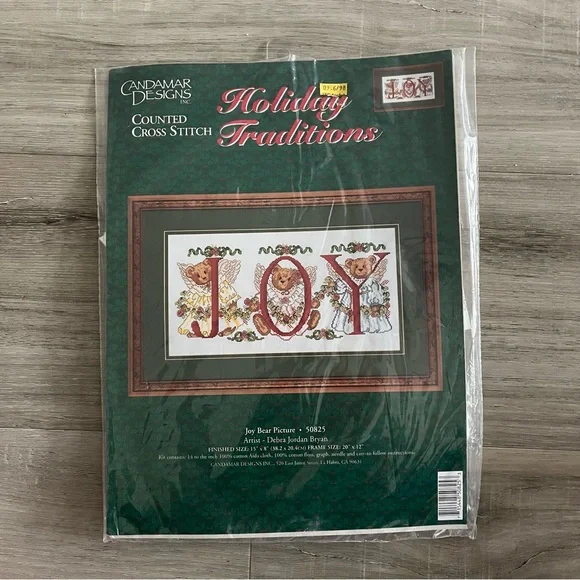 NWT Candamar Designs Inc Holiday Traditions Joy Bear Counted Cross Stitch Kit - Picture 3 of 10